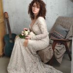 Стиляжка и невеста – 2 в 1 или как выбрать стильное платье для свадьбы миниатюра